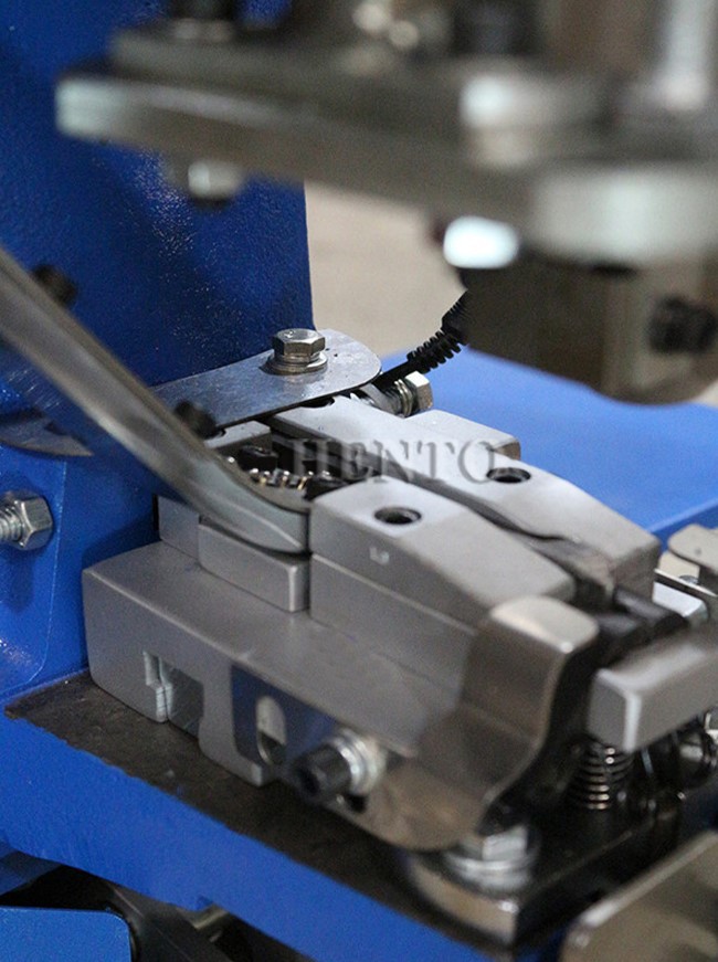 Button Hole Sewing Machine Industrial Button Hole Sewing Machine Industrial