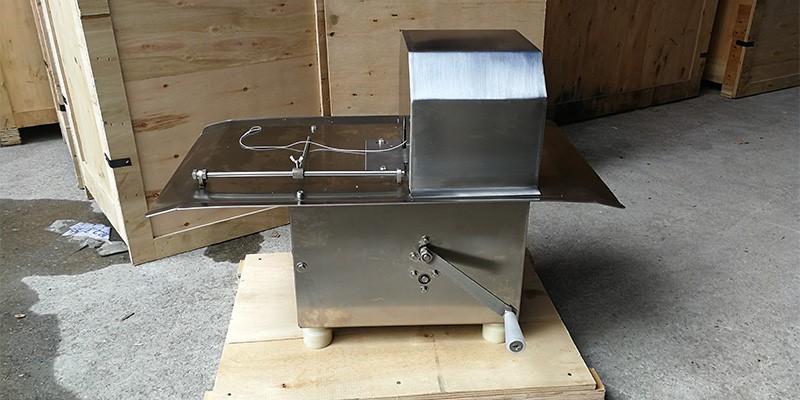 machine making sausage machine making sausage